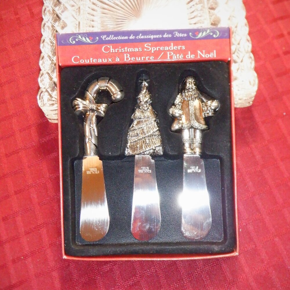 Brand New ~~~ 3 CHRISTMAS SPREADERS ~~~ Christmas Tree. Canady Came & Santa